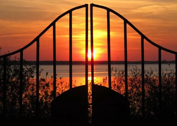 Dom wakacyjny Retrodom Retowo (Pomerania)